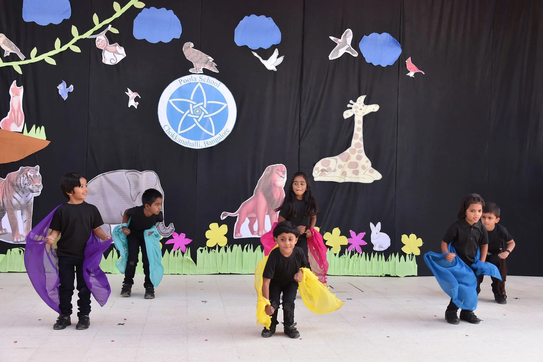 A drama performance in animal costume